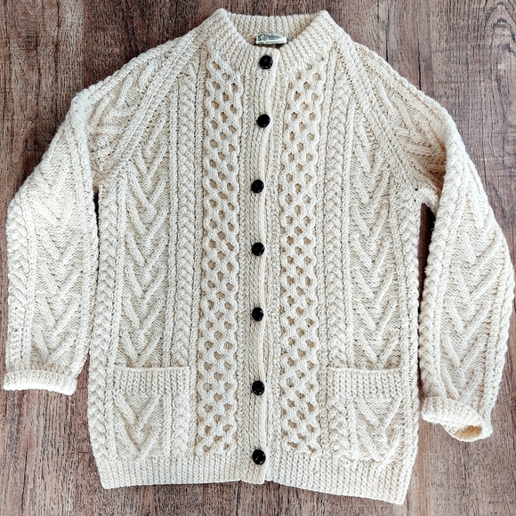 Vintage Gaeltarra Cardigan Made in Ireland Cream Sz 40 - Picture 4 of 10